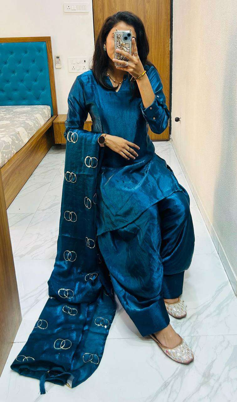 Women's Fendi Silk Solid Muslim Straight Kurti With Pant and Dupatta set